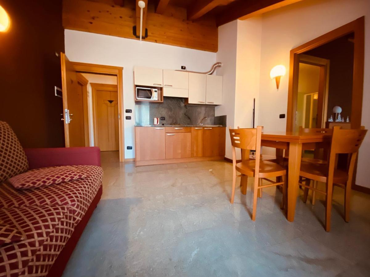 Residence Pizzo Scalino Chiesa in Valmalenco Exterior photo