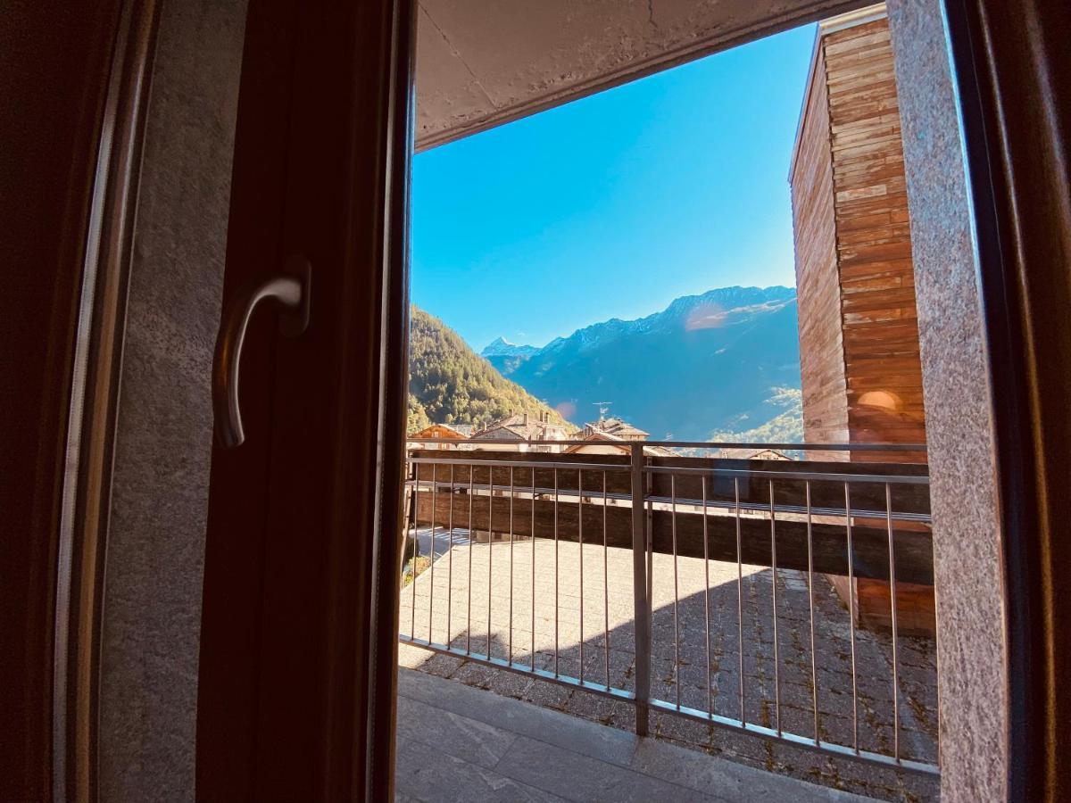 Residence Pizzo Scalino Chiesa in Valmalenco Exterior photo