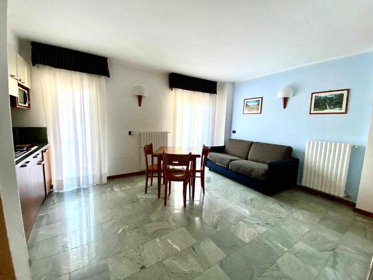 Residence Pizzo Scalino Chiesa in Valmalenco Exterior photo